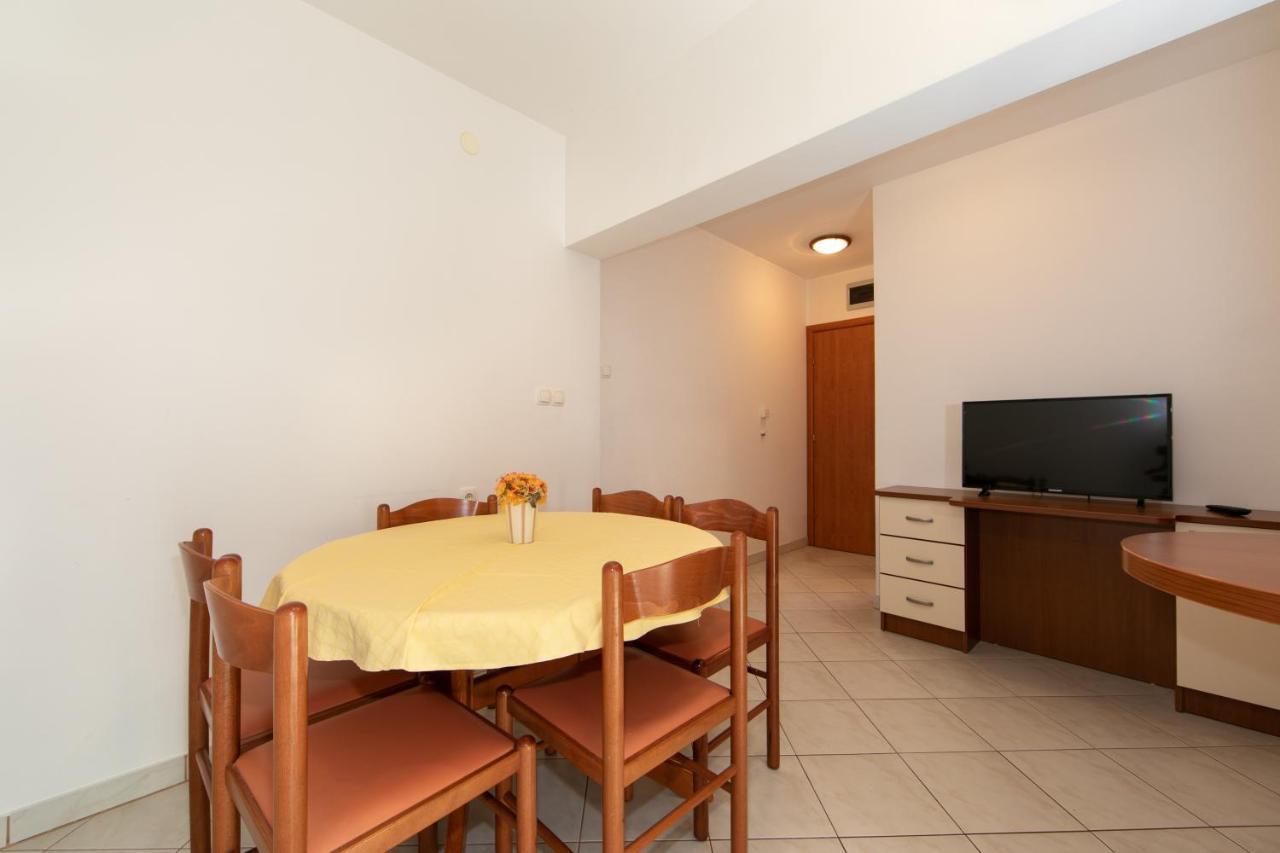 Apartmani Biser Tučepi Eksteriør bilde