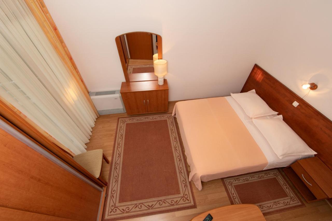 Apartmani Biser Tučepi Eksteriør bilde